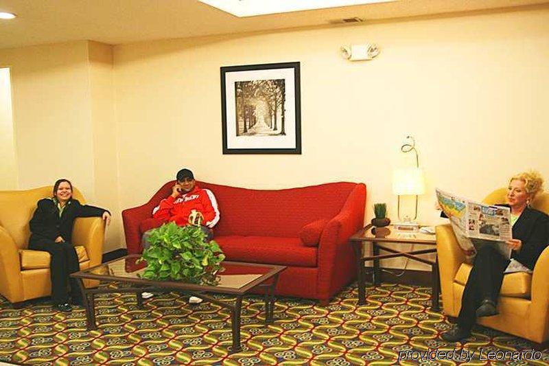 Hampton Inn Kent/Akron Area Dalaman gambar
