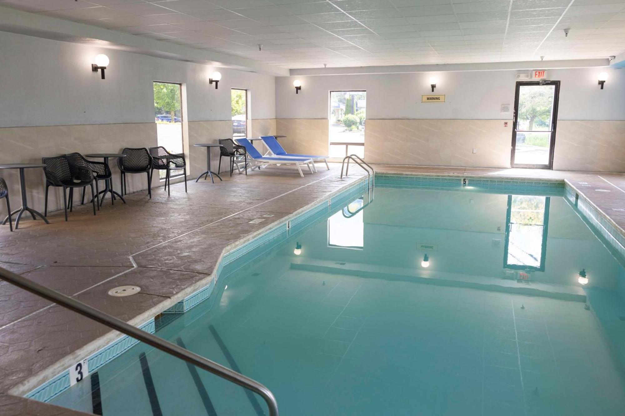 Hampton Inn Kent/Akron Area Luaran gambar